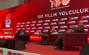 CHP’nin ‘100 yıllık yolculuk’ programında eski genel başkanlardan çarpıcı mesajlar