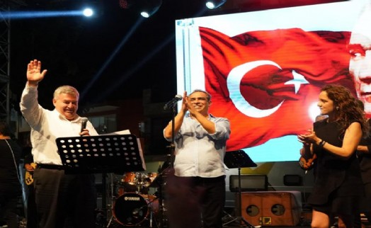 Çeşme Festivali’nde Ege rüzgarı