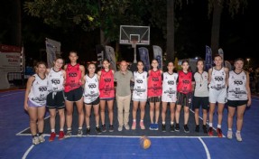 İzmir Cup finalleri nefes kesti