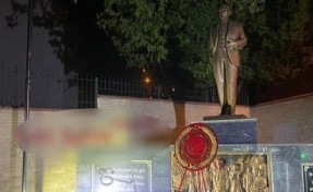 İzmir'de Atatürk Anıtı’na saldıran şüpheli tutuklandı