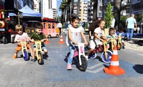 İzmir'de Hareketlilik Haftası kutlamaları başladı