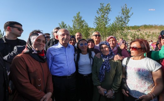 Kılıçdaroğlu: Cumhuriyet demek CHP demektir. CHP demek aslında Türkiye demektir...