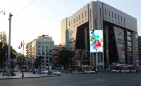 Kızılay AVM'nin tahliyesine karar verildi