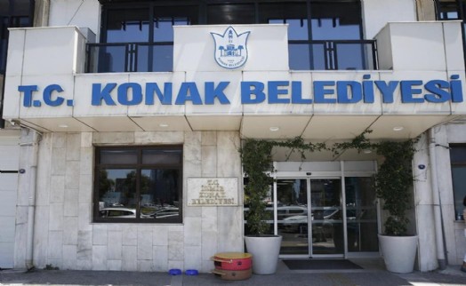 Konak Belediyesi projeleri ödül yolunda