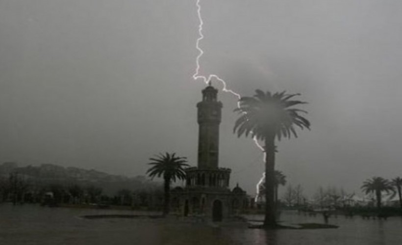 Meteoroloji'den Ege'ye gök gürültülü sağanak yağış uyarısı!