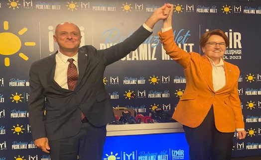 İYİ Parti Büyükşehir Adayı Özlale'den ilk açıklama:  İzmir'in Batı olmasını istiyorum!