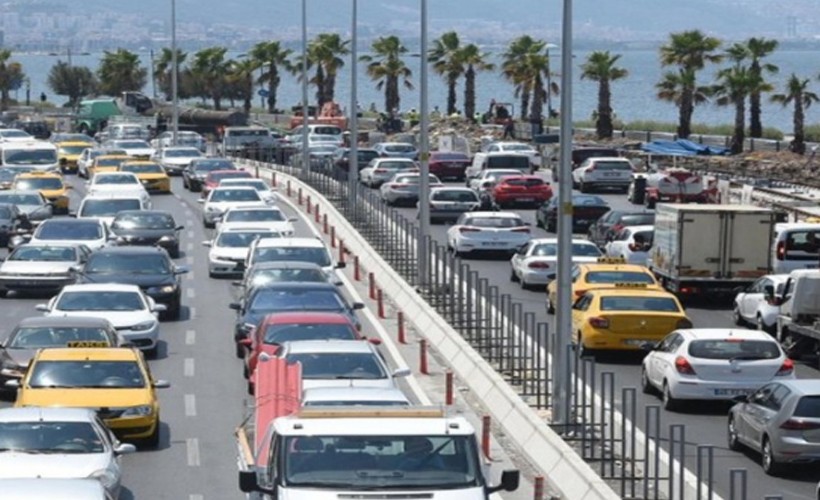 İzmir'de trafiğe kayıtlı kaç araç var? TÜİK açıkladı...