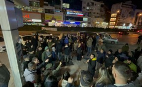 CHP Çiğli'de protesto sürüyor