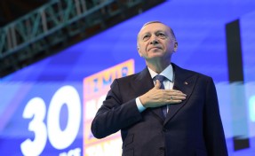 Cumhurbaşkanı Erdoğan'dan İzmir'de mesaj seli: Kimyasal ile kokuyu bastıranların...