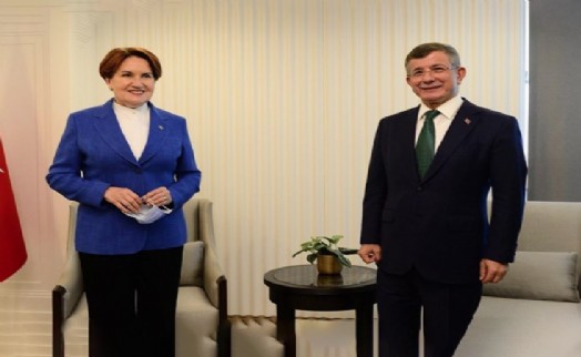 Davutoğlu, Akşener'i ziyaret etti