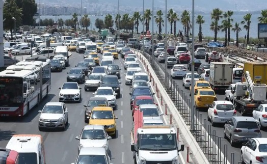 İzmir araç sayısı bakımından 3'üncü oldu