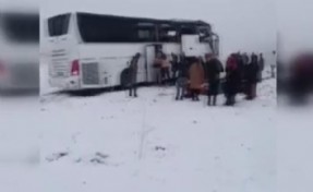 Kars'ta zincirleme kaza: 2 kişi öldü, 8 kişi yaralandı