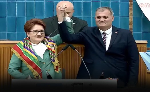 Meral Akşener, İYİ Parti’nin Tire adayını açıkladı