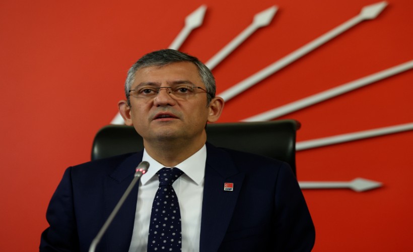 Özel, genel başkanların ve TBMM Başkanı'nın yeni yılını kutladı