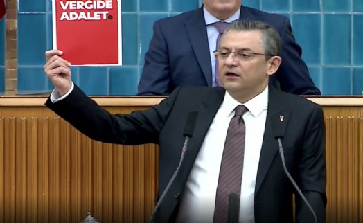 Özel 'Vergide adalet istiyoruz' dedi, milletvekilleri slogan attı