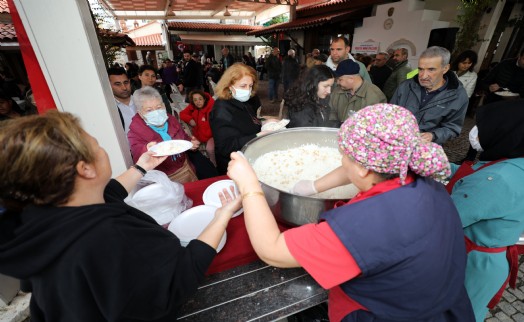 Yukarıköy, İzmirlilerin akınına uğruyor!