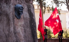 Zübeyde Hanım ölümünün 101. yıl dönümünde özlemle anıldı