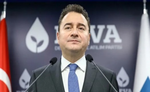 Ali Babacan, yeniden DEVA Partisi Genel Başkanlığı'na seçildi