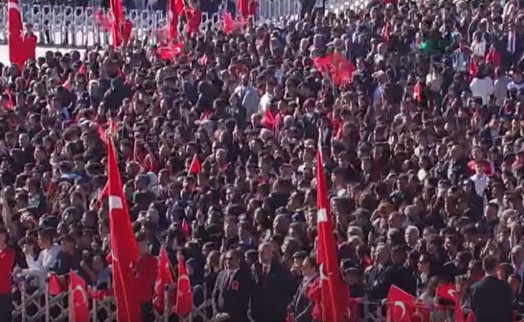 Anıtkabir'de 'Reis, Erdoğan' sloganları