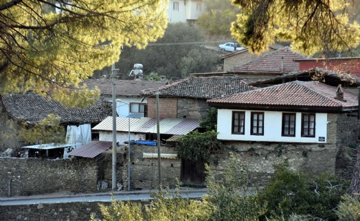 Birgi'nin mimari dokusu asırlardır korunuyor