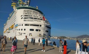 Bodrum'a denizden 3 bin 581 turist