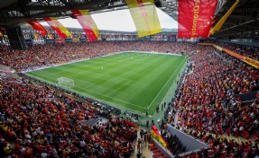 Göztepe Gürsel Aksel Stadı'nda Trabzonspor'u ağırlayacak