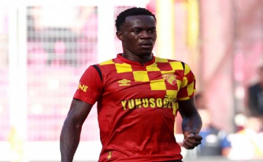 Göztepe'de Dennis Avrupa radarında