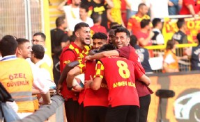 Göztepe'de bayram var