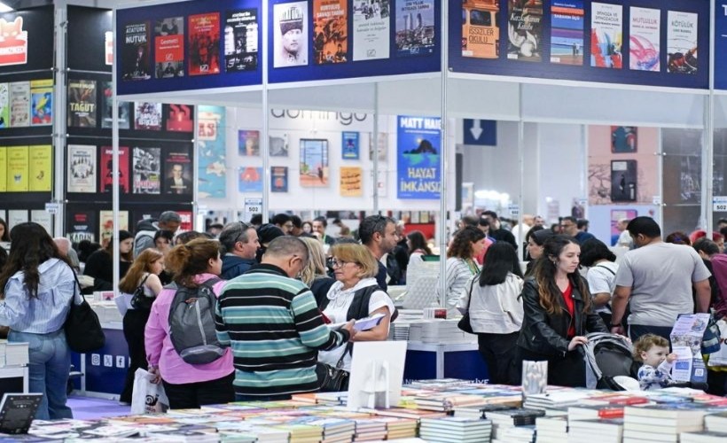 İZKİTAP’a ilk günden yoğun ilgi