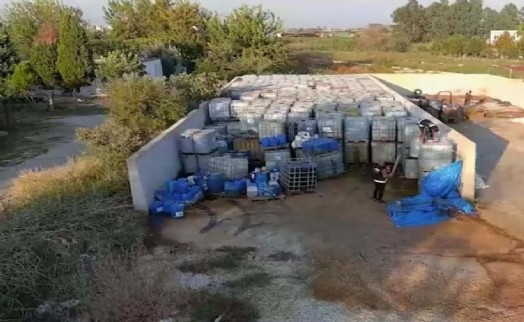 İzmir'de 705 bin litre karışımlı akaryakıt ele geçirildi