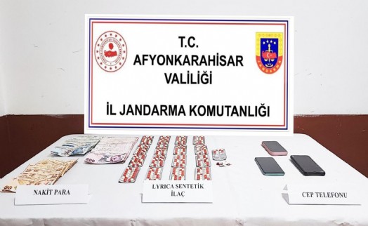 Jandarmadan Sandıklı'da uyuşturucu operasyonu