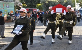 Kore gazisi Mehmet Zeytin askeri törenle son yolculuğuna uğurlandı