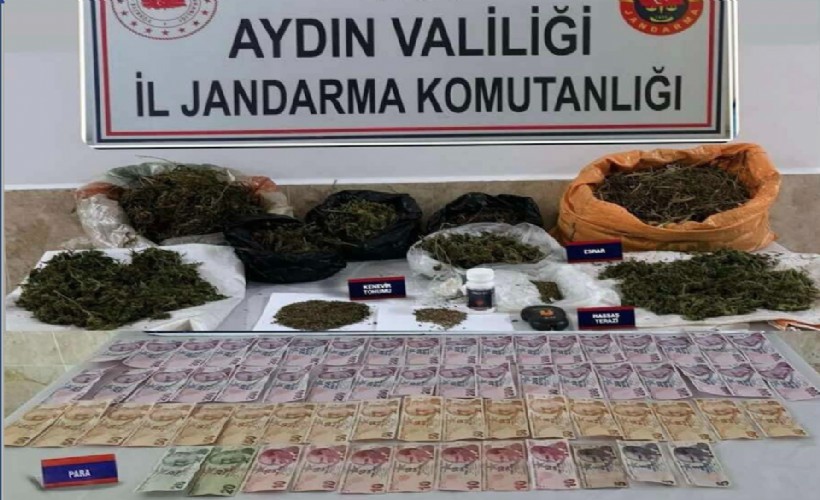 Motosikletle uyuşturucu satarken suçüstü yakalandı