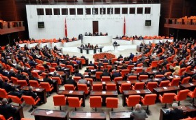 Saadet Partisi'nin ‘yenidoğan çetesi’ önerisi reddedildi