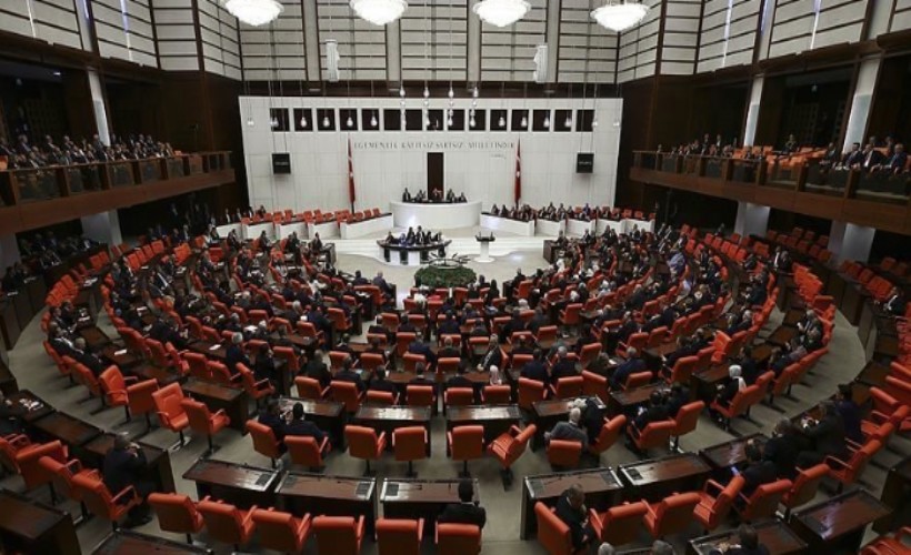 TBMM'de ilk gündem: Öğretmenlik Mesleği Kanun Teklifi