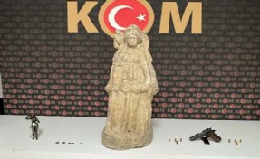 Afyonkarahisar'da Roma Dönemi'ne ait heykel ele geçirildi