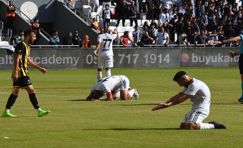 Altay'da çöküş sürüyor