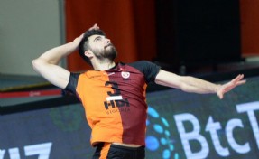 Arkas Spor'dan smaçör takviyesi