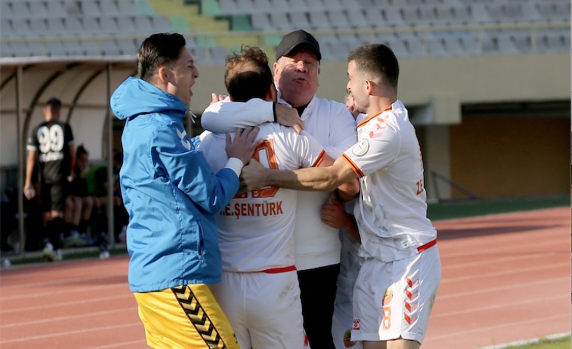 Çoruhlu FK Levent Eriş'le güldü