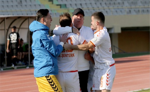 Çoruhlu FK Levent Eriş'le güldü