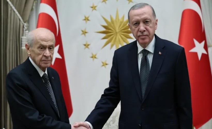 Cumhurbaşkanı Erdoğan, Bahçeli ile yaptığı 1 saatlik görüşmeyi MYK'da anlattı, 'Hassas olun' mesajı verdi