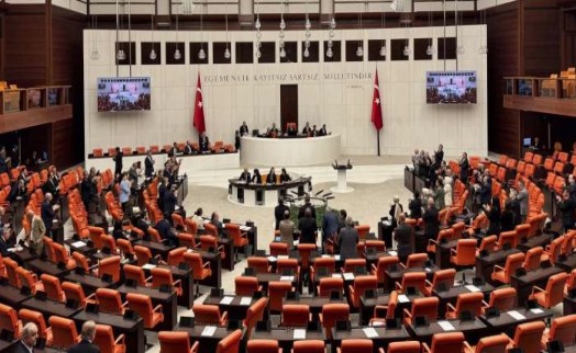 Dokunulmazlık dosyaları mecliste: İzmir'den o vekil var!