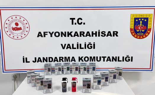 Elektronik sigara satıcısı yakalandı