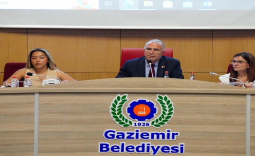 Gaziemir’de gündem Esenyurt: AK Parti ve CHP arasında tansiyon yükseldi!