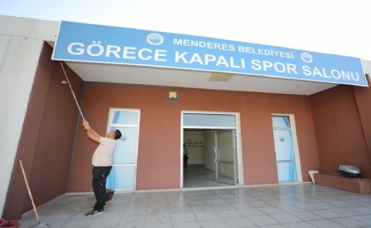 Menderes'te Görece Spor Salonu yenilendi