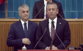 İYİ Parti'den istifa edip CHP'ye katıldı