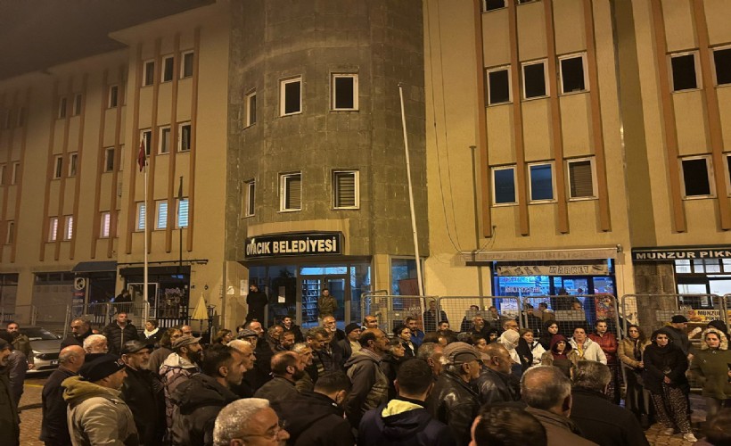 Tunceli ve Ovacık belediyelerine kayyım atandı