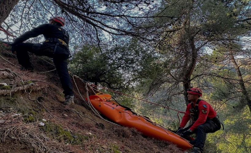 2 gündür kayıp olarak aranırken uçurumda ölü bulundu