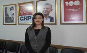 AK Parti Selçuk’taki okullarda ‘Temel İslam Ansiklopedisi’ dağıttı: CHP’li Onbaşıoğlu’ndan sert tepki!