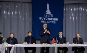 Başkan Tugay şantiyede Büyükşehir Belediyesi emekçileriyle buluştu